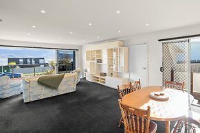 Tranquil Tranmere- City Views- 3 Bedroom