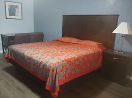 Brooks City Executive Inn