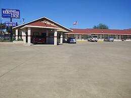 Brooks City Executive Inn