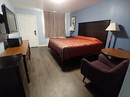 Brooks City Executive Inn