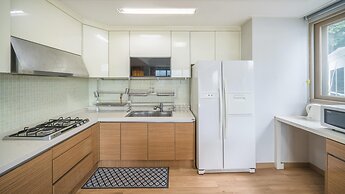 Gapyeong Yeonkkocchosu Pet Pension