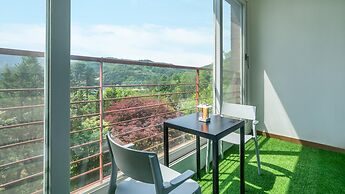 Gapyeong Yeonkkocchosu Pet Pension