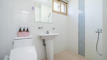 Gapyeong Yeonkkocchosu Pet Pension