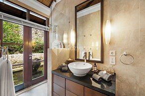 AbbyBelle Villa by Kozystay | Private Karma Beach