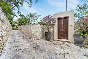 AbbyBelle Villa by Kozystay | Private Karma Beach