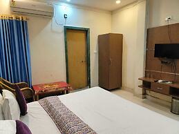 Hotel Basant Palace