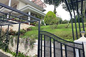 AyurGem Ayurveda Yoga &  Wellness Retreat