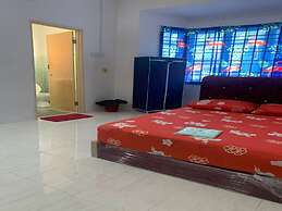 OYO 90982 Hifi Rooms Homes