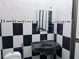 OYO 90982 Hifi Rooms Homes