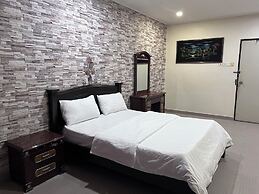 OYO 90982 Hifi Rooms Homes