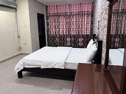 OYO 90982 Hifi Rooms Homes