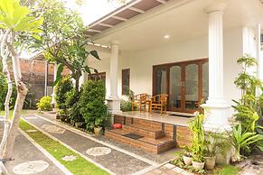 srinadi guest house