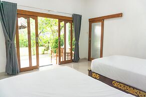 srinadi guest house