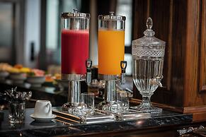 Trang Trang Luxury Hotel