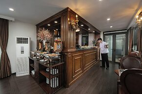 Trang Trang Luxury Hotel