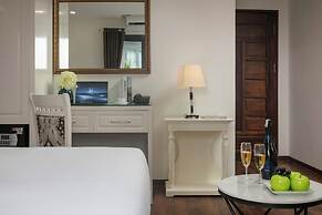 Trang Trang Luxury Hotel