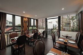 Trang Trang Luxury Hotel