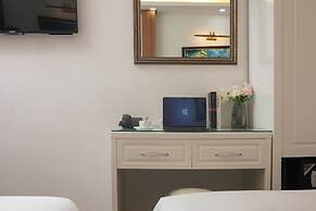 Trang Trang Luxury Hotel