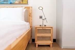 Colour that Pops by YourHost