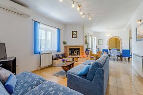 Apartment Blue Oasis