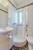 Apartment Blue Oasis