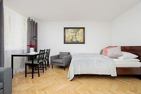 Studio Bagno Warsaw Downtown by Renters