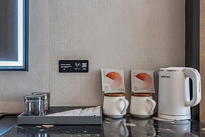 Guangzhou Tianhe Taikoo Hui Rezenxuan Hotel