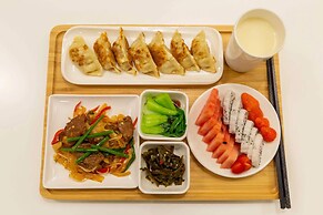 Guangzhou Tianhe Taikoo Hui Rezenxuan Hotel