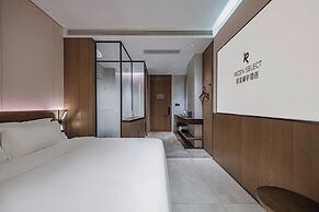Guangzhou Tianhe Taikoo Hui Rezenxuan Hotel