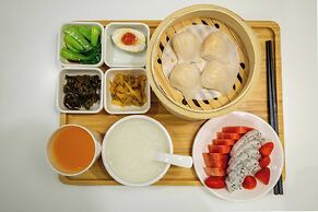 Guangzhou Tianhe Taikoo Hui Rezenxuan Hotel