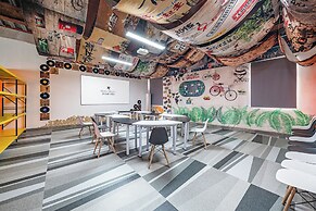 Guangzhou Tianhe Taikoo Hui Rezenxuan Hotel