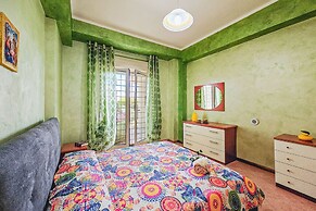 Home Rose, Montepulciano Route