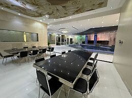 VIP resort chalet 19