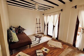 LaPili Residence