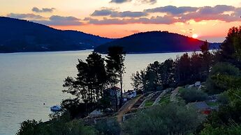 Holiday Home Bili Žal