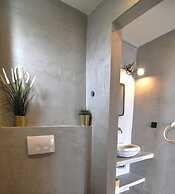 Zennova 61 Boutique Studio in Nikiti