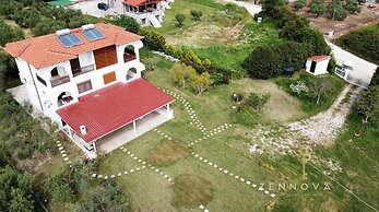 Zennova 61 Boutique Studio in Nikiti