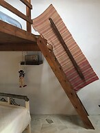 Mylopetra Four Seasons Traditional House