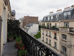 Paris Les Sablons Elegant residence