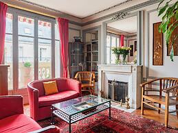 Paris Les Sablons Elegant residence