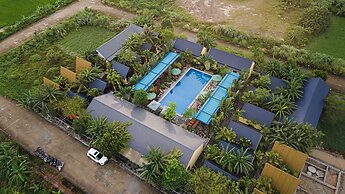 Tam Coc Forest Bungalow & Spa
