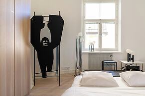 Stunning Downtown Retreat