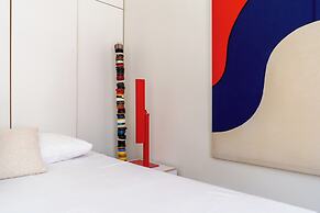 Stunning Downtown Retreat