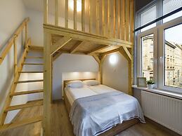 Wooden Cracow Apartment by Renters