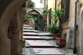 Caratteristico Appartamento In Centro