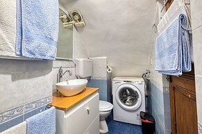 Caratteristico Appartamento In Centro