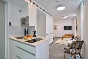 Naranjas y Limones, by Homing U