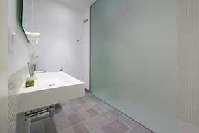 Naranjas y Limones, by Homing U