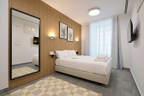 Naranjas y Limones, by Homing U