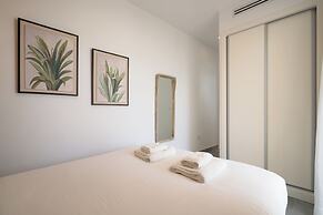 Naranjas y Limones, by Homing U